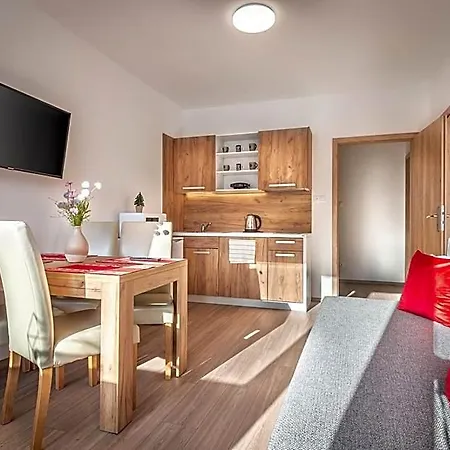 Apartmanovy Dom Stiavnica 3* Liptovský Mikuláš