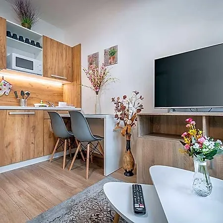 Apartmanovy Dom Stiavnica Hotel